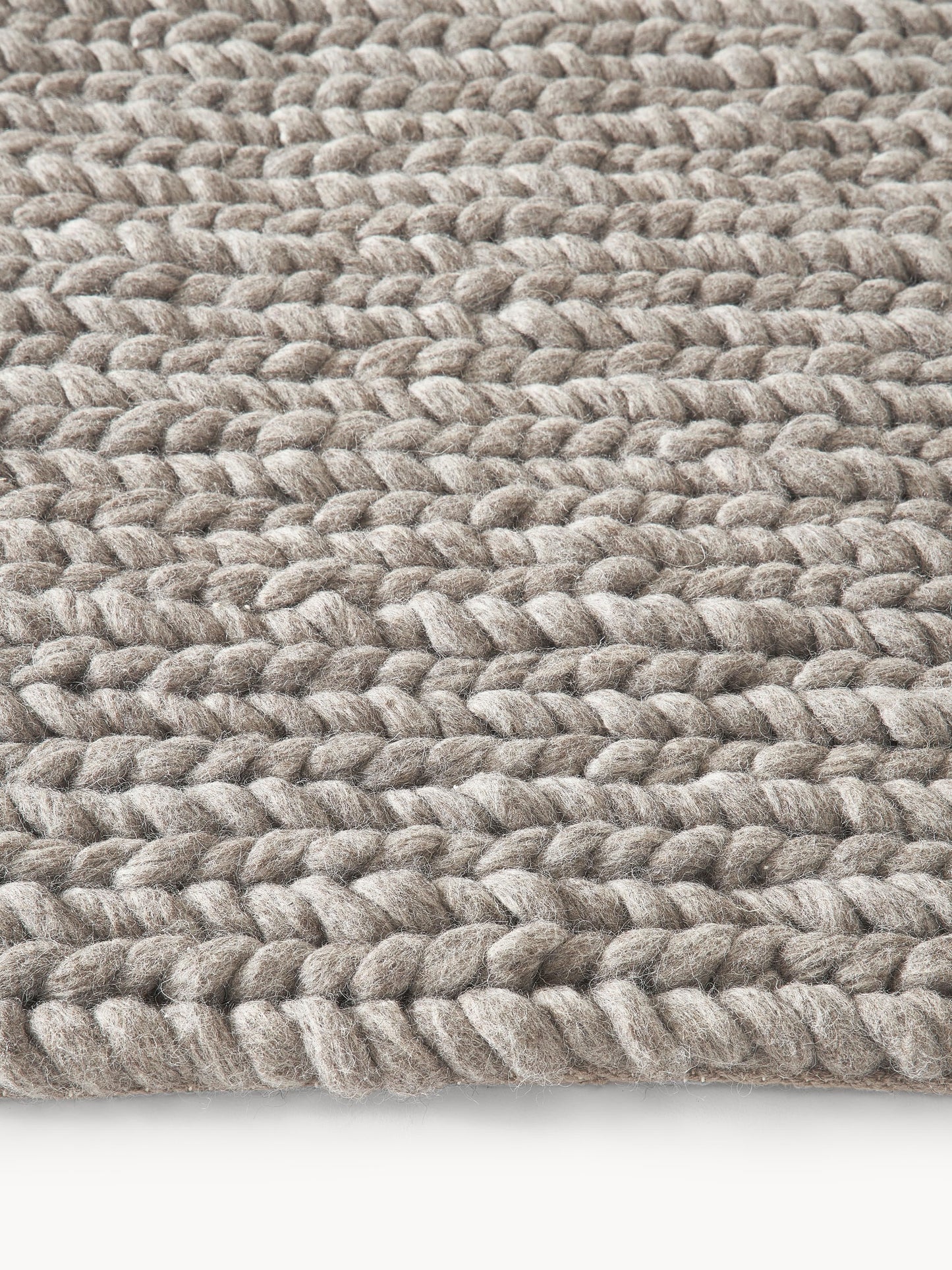 Brunia Handmade Wool Rug with Braided Texture