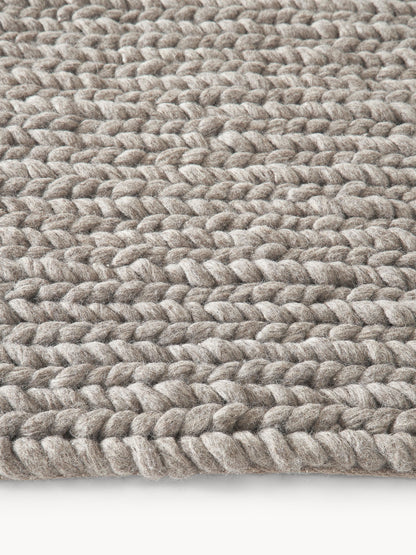 Brunia Handmade Wool Rug with Braided Texture