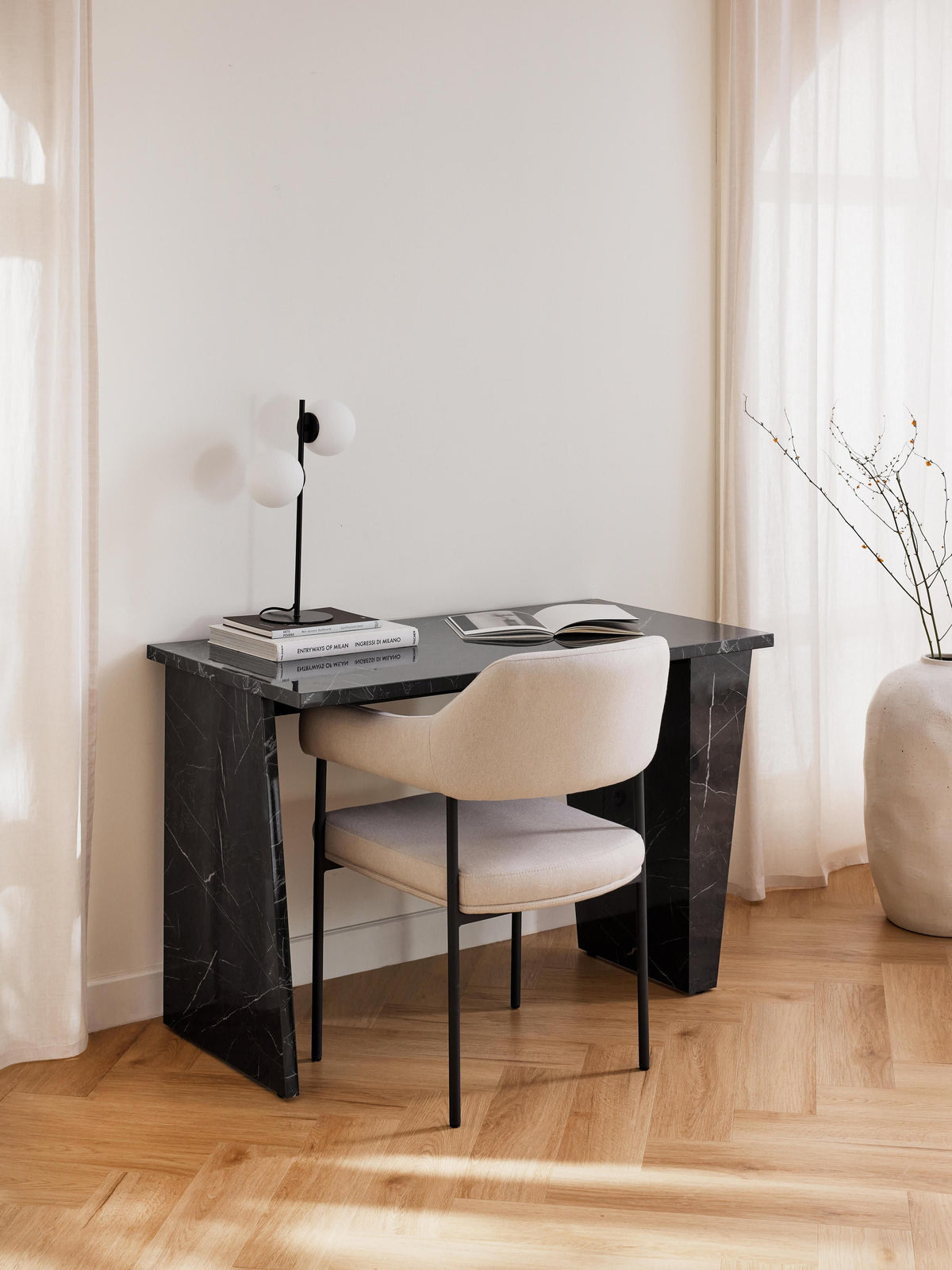 Liano Desk in Marble Look
