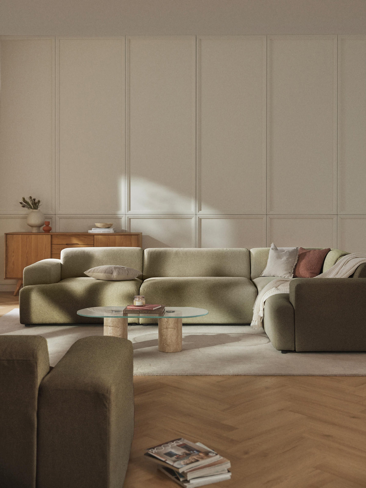 Melvie Large Corner Sofa (4-Seater)