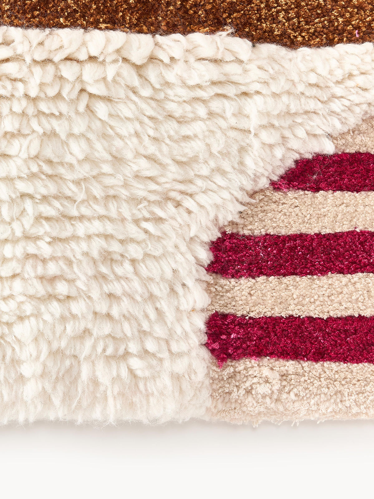 Roscan Hand-Tufted Wool Rug with High-Low Texture