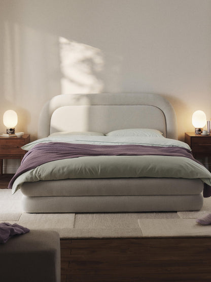 Solvan Upholstered Bed