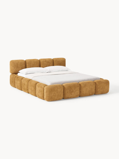 Taylin Upholstered Bed in Teddy Bouclé with Storage